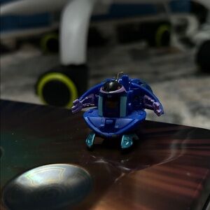 Aquos Preyas Bakugan